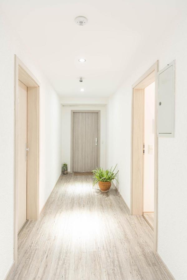 Messe-Hotelzimmer-Einzimmerappartement Leverkusen Buitenkant foto