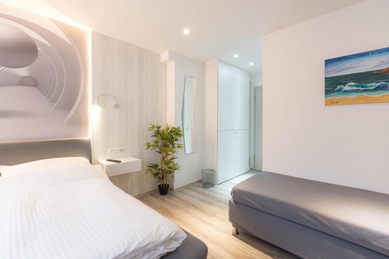 Messe-Hotelzimmer-Einzimmerappartement Leverkusen Buitenkant foto