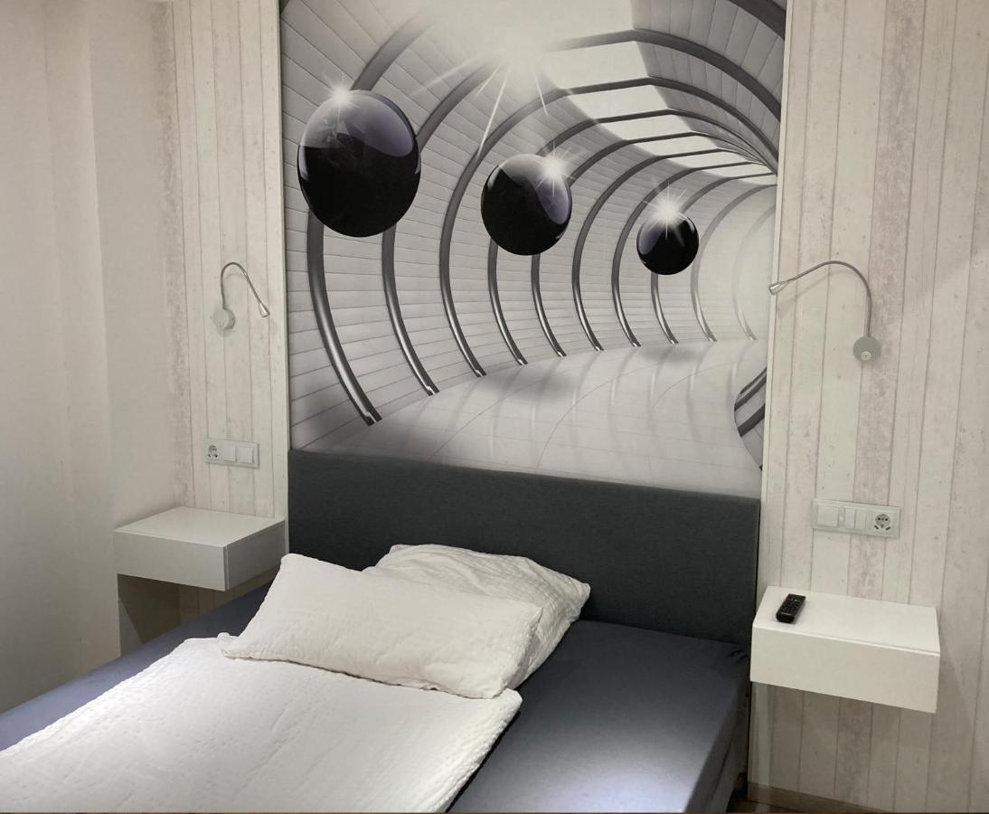 Messe-Hotelzimmer-Einzimmerappartement Leverkusen Buitenkant foto